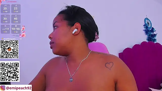 samanthaabloom's Live XXX Chat