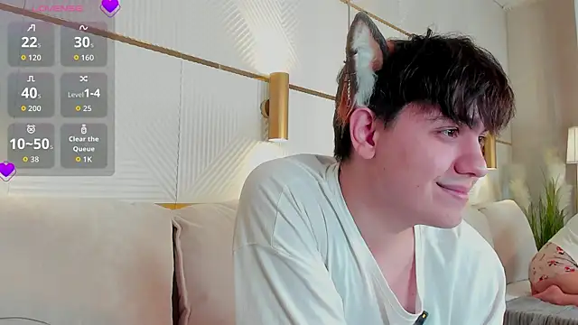 FetishFox লাইভ XXX চ্যাট