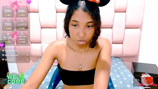 Chat XXX en directo de Scarlet_Rose18
