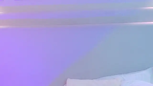XXX chat uživo modela NaomiKlarc