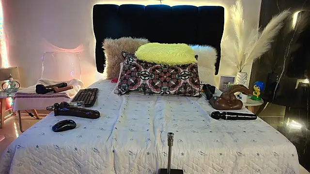 lorrayne_ XXX чат на живо