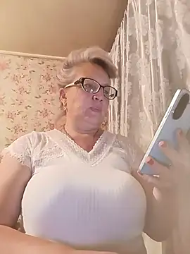 Czat XXX na żywo – Cerd_Ayaz