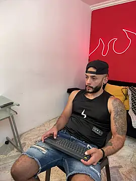 Chat XXX en directo de Mike_savage3