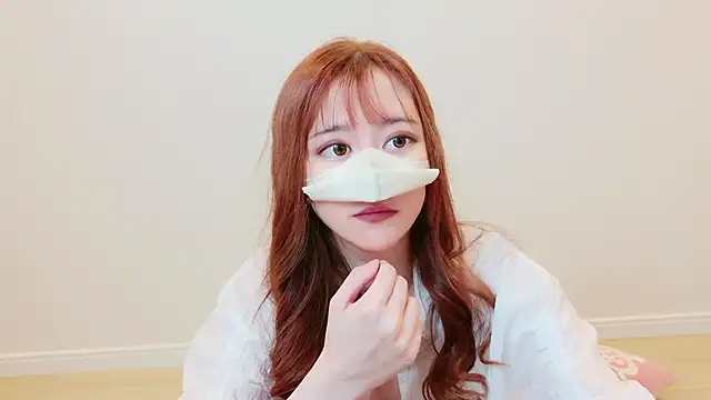 chat__MIYU: απευθείας συνομιλία ΧΧΧ