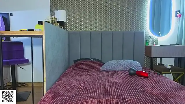 crispinver Pertunjukan Webcam