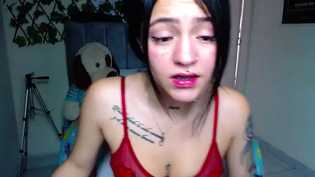 Violettasquirt's Live XXX Chat