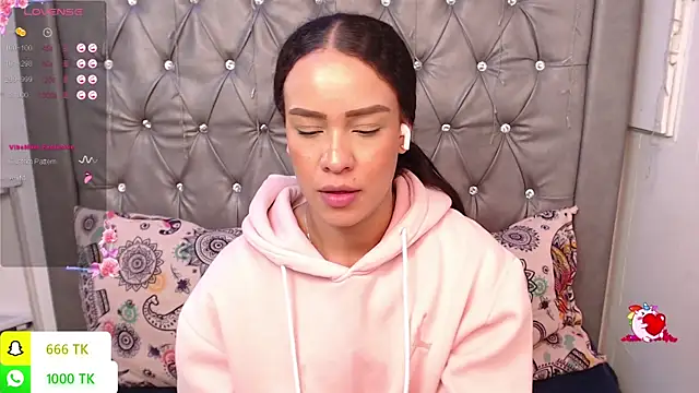 LAILAGUMMY's Live XXX Chat