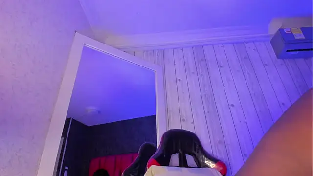 DominicSccott's Live XXX Chat