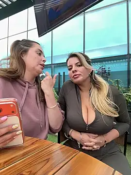 הופעת וובקאם של jordynjace