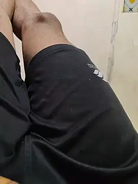 Tamil_Payyan_ 在線直播表演