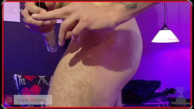 Chat XXX en directo de Karim_mansur