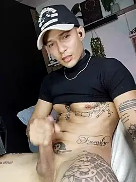 strong_dick7in Шоу с уебкамера