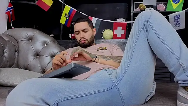 matteosantos Live XXX-Chat