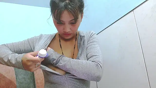Lia_rouse04 라이브 XXX 채팅