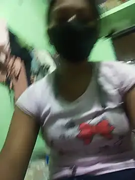 Hot-Bidhika Live XXX-Chat
