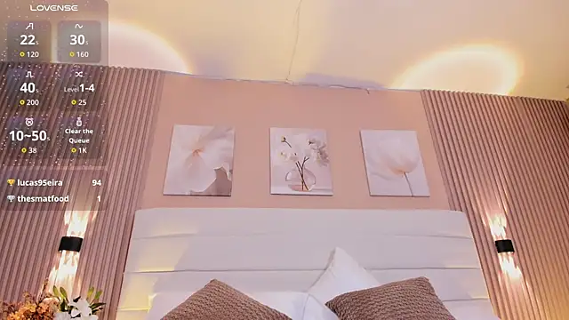 LisaLain 即時 XXX 聊天