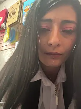 IsabellaMariet élő XXX-chatje
