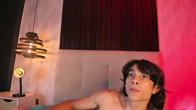 Chat XXX Live Cheys_Mast