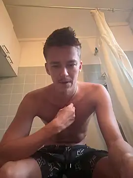 Chat XXX en directo de Toyjungee