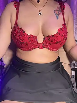 Chat +18 de Alana_Queen_X ao vivo