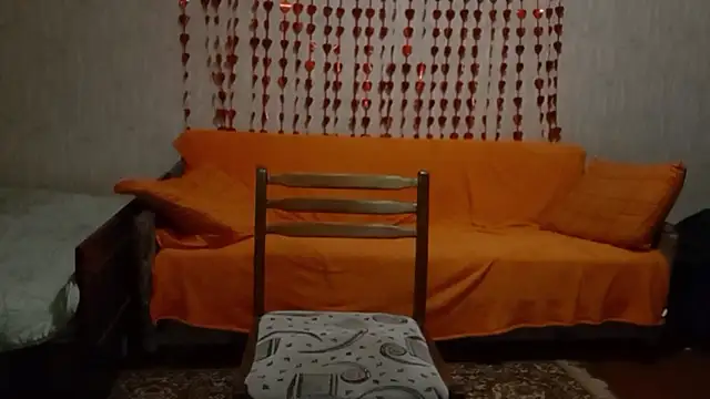 צ'אט XXX בשידור חי של Miyabeee