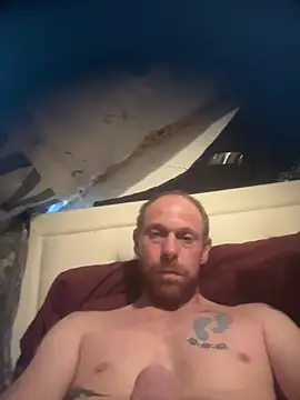 J19L84C: онлайн-секс-чат