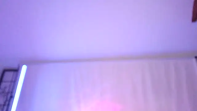 thehornybowtie Show in webcam