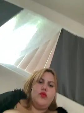 Shely_ 在線直播表演