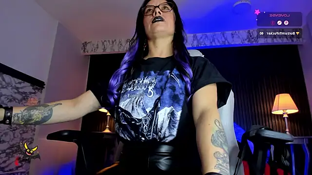 Czat XXX na żywo – EvangelineJoness