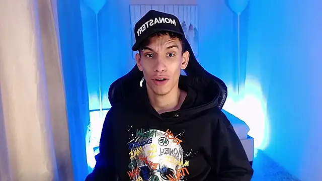 Živý XXX chat YorYo_hot