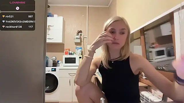 Chatroom XXX en direct de AngelJeni