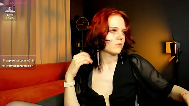 Chatroom XXX en direct de Goddess__Alice