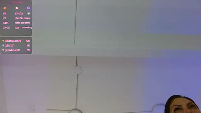 AnnytayIris69 Webcam Show