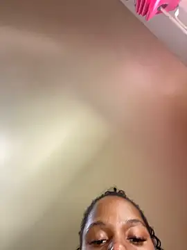 צ'אט XXX בשידור חי של pinkrackz