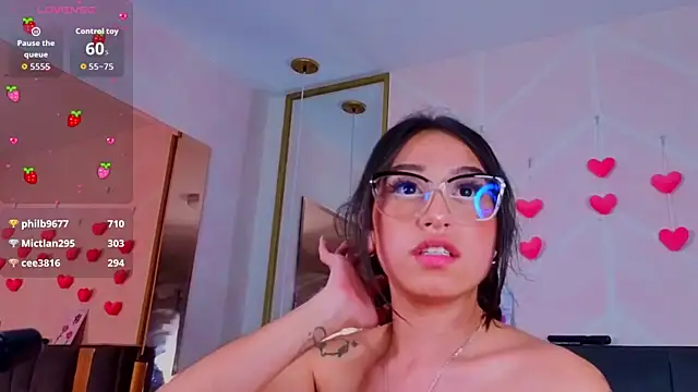 Онлайн чат XXX MadyJackson