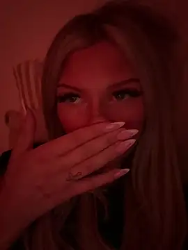 blondeeee Live XXX-Chat