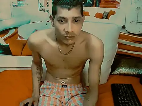 IndianSavageMale Show in webcam
