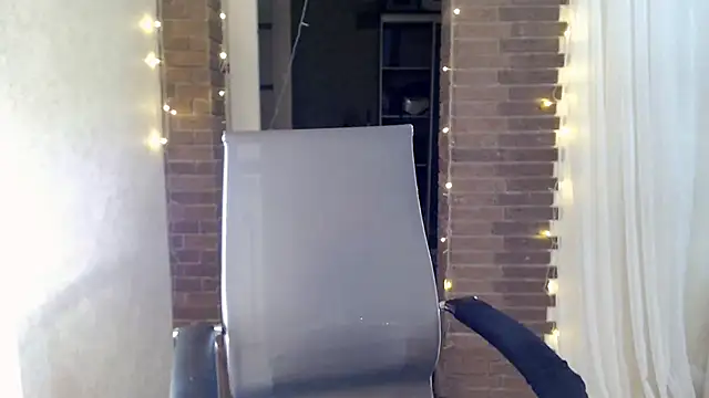 XXX chat uživo modela ms_kelarini