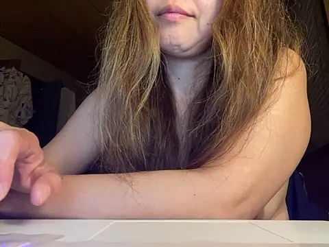 دردشة KIRA_kiki الجنسية المباشرة