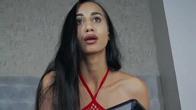 צ'אט XXX בשידור חי של LexxyBloom
