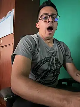 Czat XXX na żywo – Andy_n_cat