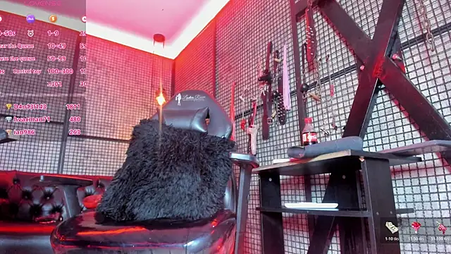 NAILAHARD Adlı Modelin Canlı XXX Sohbeti