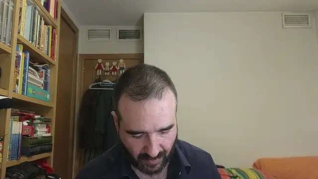 Chat XXX en directo de curiosillo83