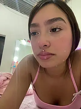 Miakittyyy Live XXX-chat