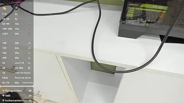 Chat +18 de LunaDelux0 ao vivo
