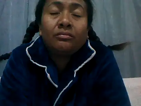 sexyladiin Live XXX chat