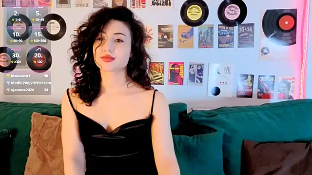 Chat XXX en directo de Maya_Rogerss