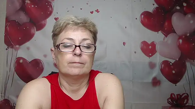 EmiliaGree – Live XXX-chat