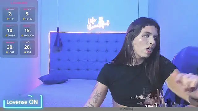 CryBabyVelvet élő XXX-chatje