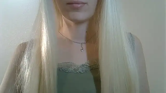 XXX chat uživo modela ViraVrema